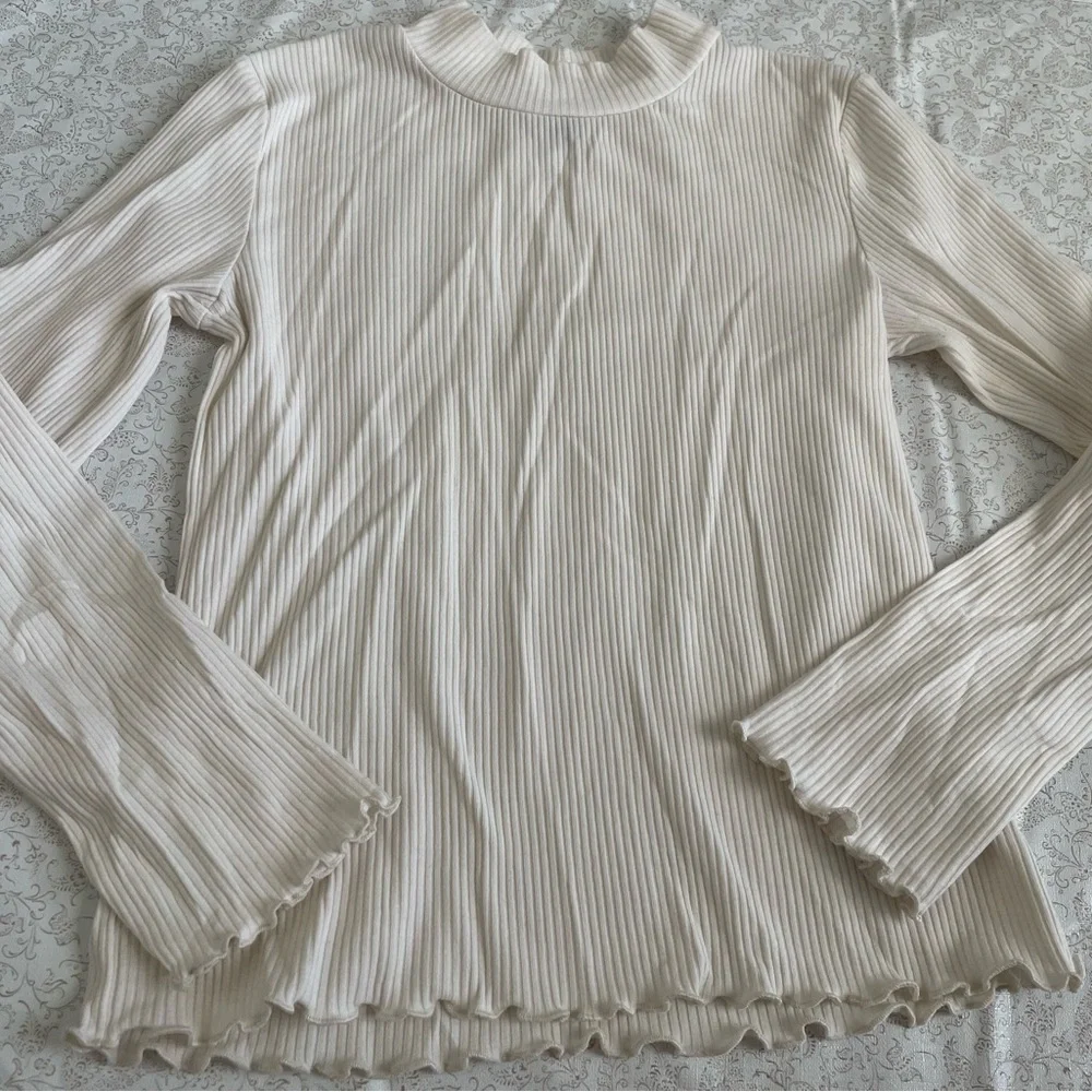 Old Navy Long Sleeve Tees Lot Of 3 Girls Sz L (10-12) Curled Hem Ribbed Striped